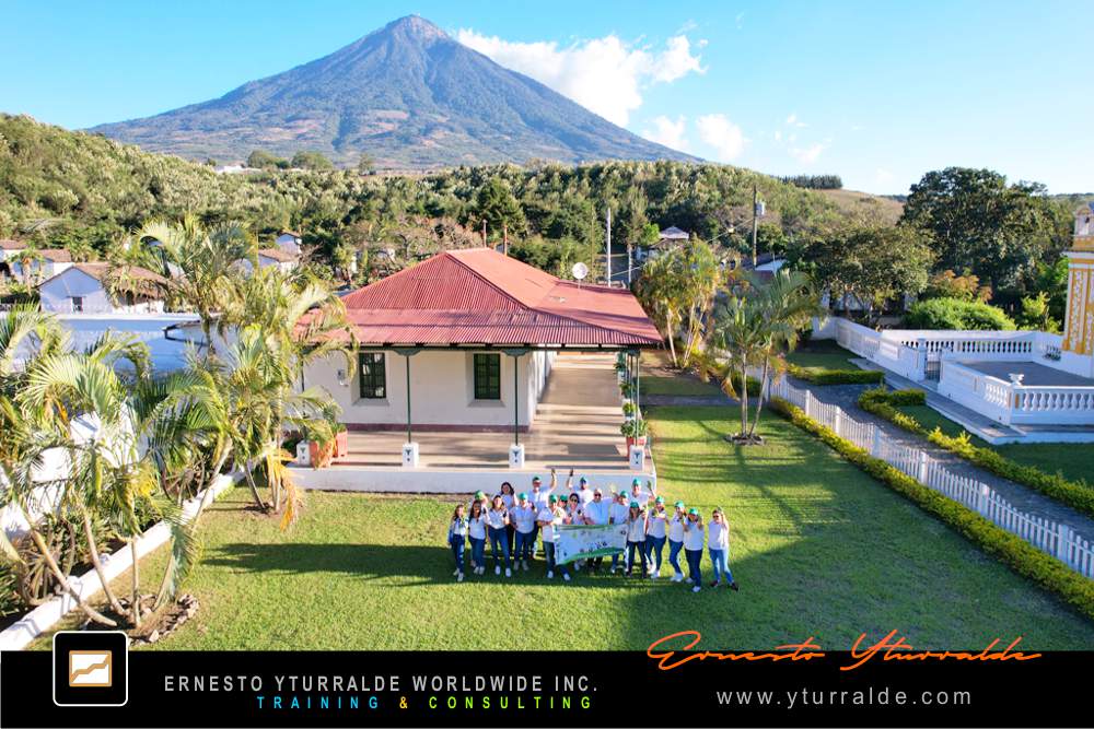Team Building Guatemala en Cuerdas Bajas | Integración y Confianza para Colaboradores